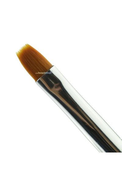 Ben Nye Flat Brush No. 7