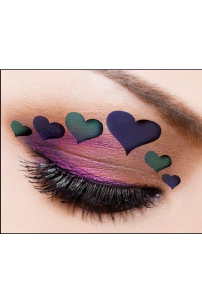 Extreme Beauty Heart Eye Shadow Stencil