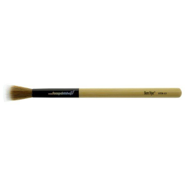 Ben Nye Medium Stipple Brush