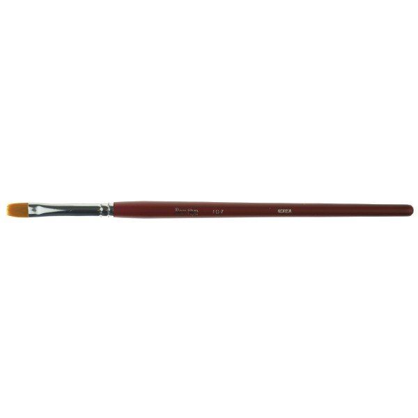 Ben Nye Flat Brush No. 7