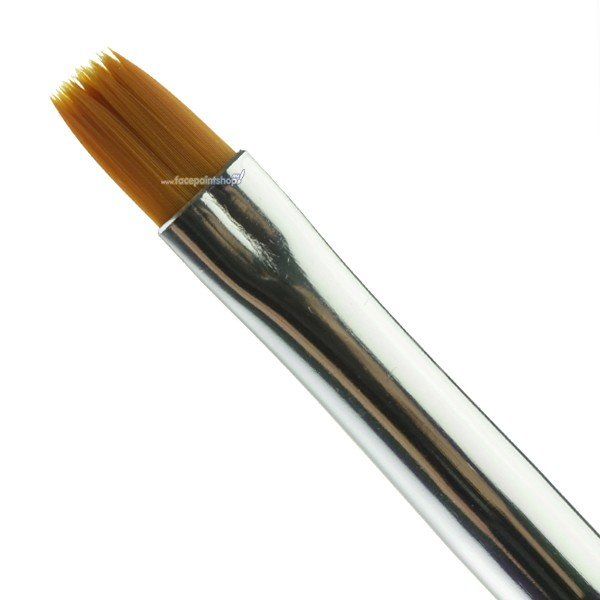 Ben Nye Flat Brush No. 5