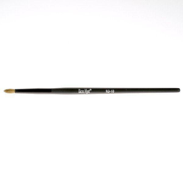 Ben Nye Round Brush No. 10