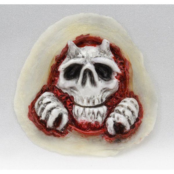 Woochie Skull Peeking Out