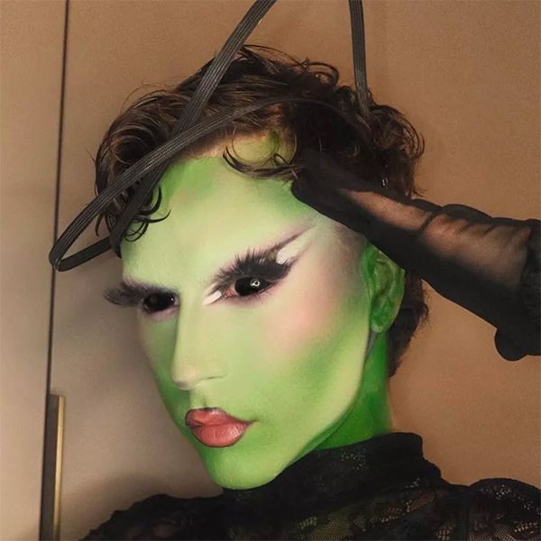 Mehron Creamblend Stick Pastel Green