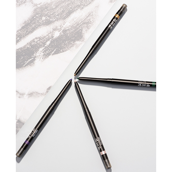 Makeup Factory Metallic Eyeliner