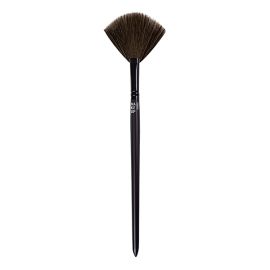 Make up Factory Highlighter Brush