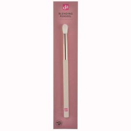 Blending Brush

Blending Brush is suitable for blending different shades of eyeshadow on the eyelid.