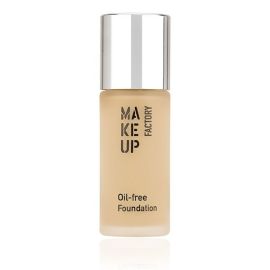Make Up Factory Oil-free foundation 08

The foundation makes skin appear matt. It can therefore be used to cover shiny looking skin areas.
