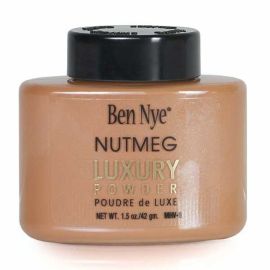 Ben Nye Banana Luxury Nutmeg 42gr

Banana powder is micro-milled into a silky texture, perfect for setting makeup easily and effortlessly.
